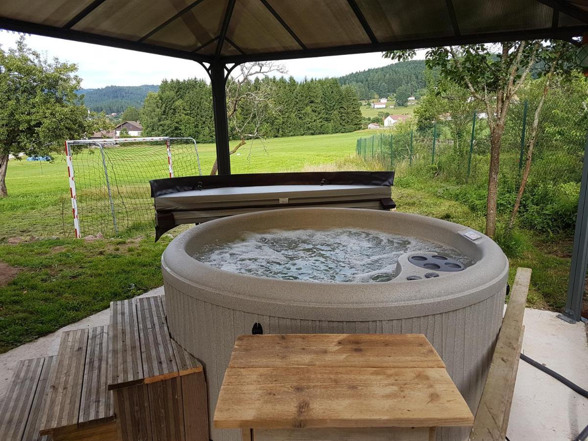 Spa Et Sauna Ксорюпт-Лонжме Экстерьер фото